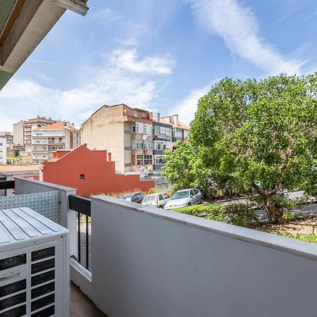 Real Home Sacavém Екстериор снимка