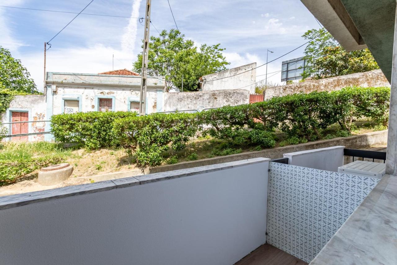 Real Home Sacavém Екстериор снимка
